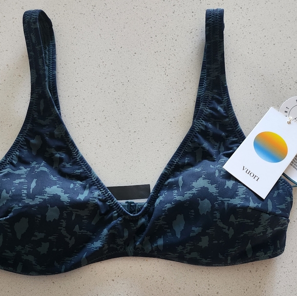 Vuori Other - Vuori Aqua Triangle top